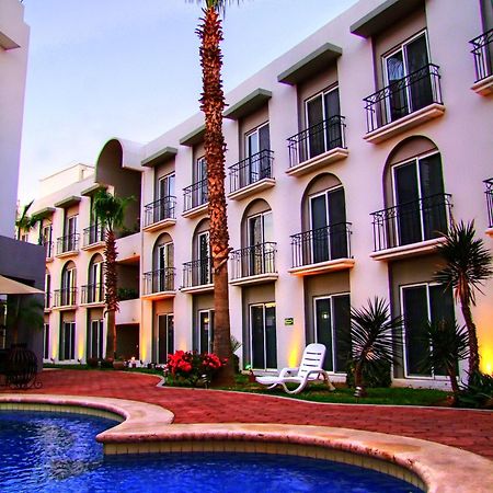 Seven Crown Express & Suites By Kavia Cabo San Lucas Exteriér fotografie