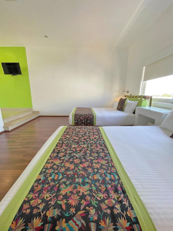 Seven Crown Express & Suites By Kavia Cabo San Lucas Exteriér fotografie