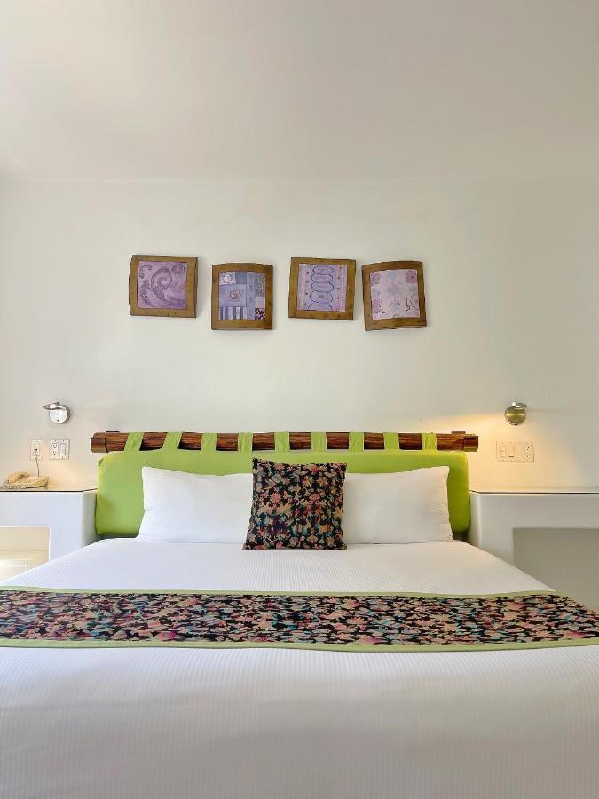 Seven Crown Express & Suites By Kavia Cabo San Lucas Exteriér fotografie